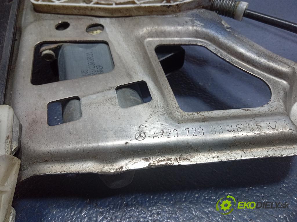 Mercedes 308 2000 mechanismus stahování Sklenka: před Levý: A2207200346