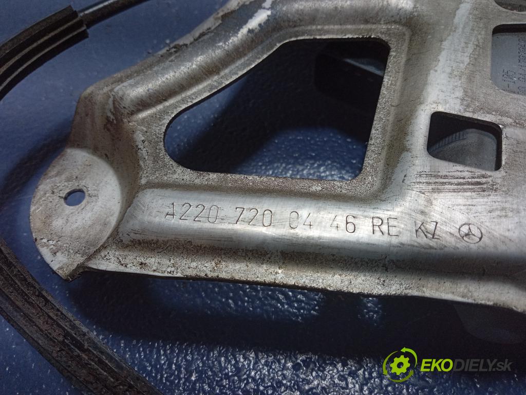 Mercedes 308 2000 mechanismus stahování Sklenka: před v pravo: A2207200446