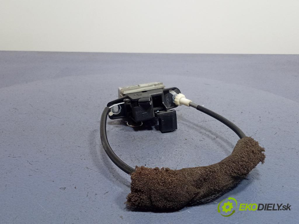 Mercedes 308 2000 zámek Klapky: kufr 34.206.6
