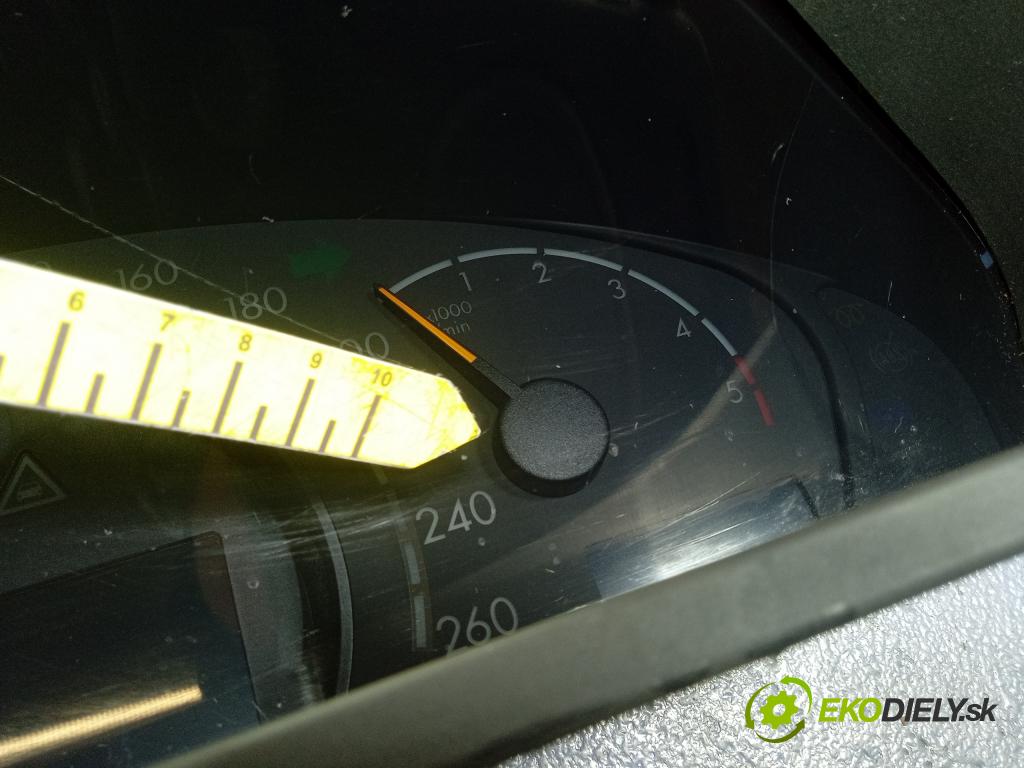 Mercedes 308 2000 Přístrojová deska A2205401211