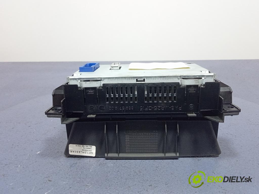 Opel Zafira 2006 displej Radio / GPS 13111166