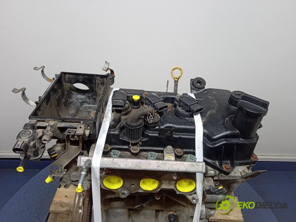 Toyota Yaris 2015 motor Benzín: 1KRFE