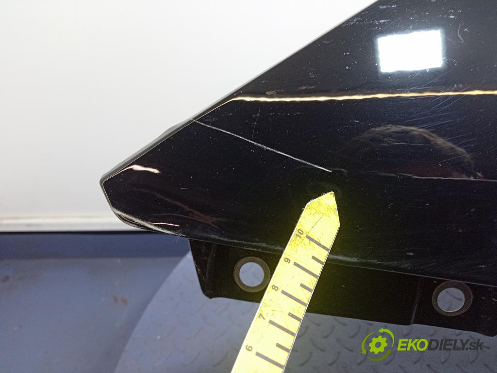 Audi A3 0 blatnik před Levý: 01
