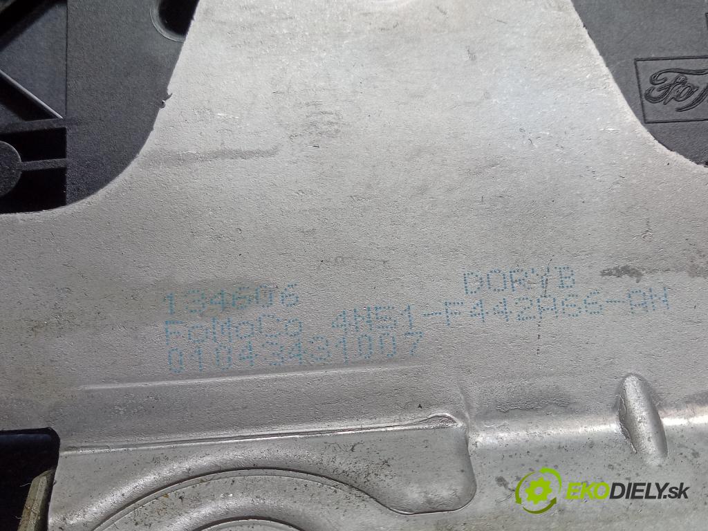 Volvo S40 2006 zámok Klapky: kufra: 01041111905