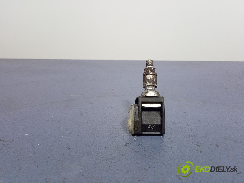 Opel Astra 0 snímač Tlak Pneumatiky: 13598787
