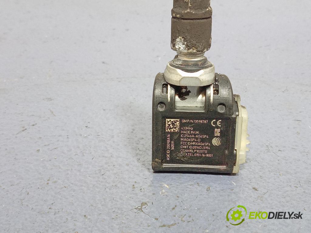 Opel Astra 0 snímač Tlak Pneumatiky: 13598787