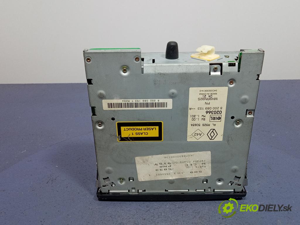 Renault Espace 2004 Radio I Navigace: 8200089153