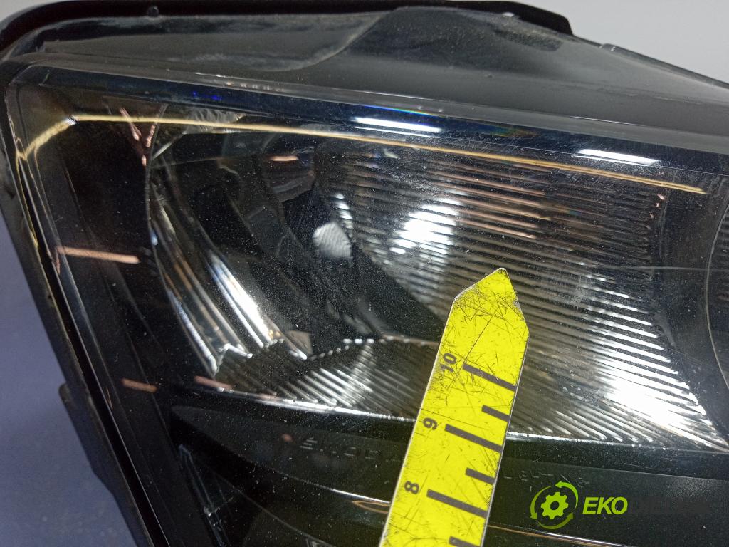 Skoda Scala 2020 světlo v pravo: 657941016