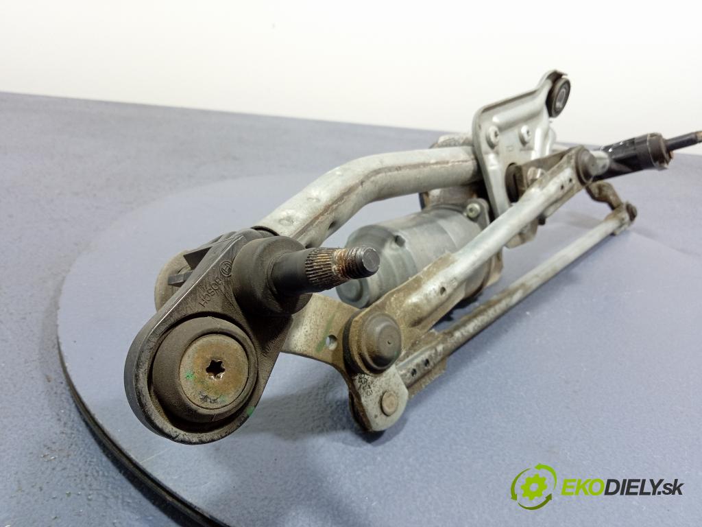 Skoda Scala 2020 mechanismus motorek Stěrače: před 657955023