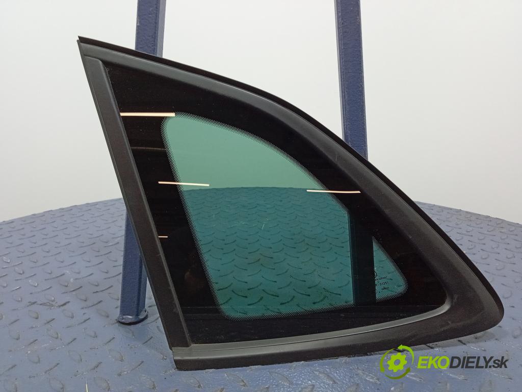 Skoda Scala 2020 sklo Karosérie: Zad: 657845297