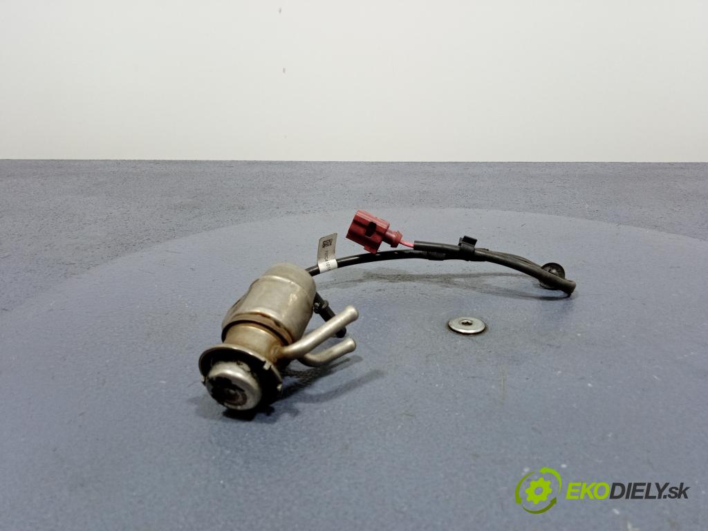 Skoda Scala 2020 vstrek 04L131113P