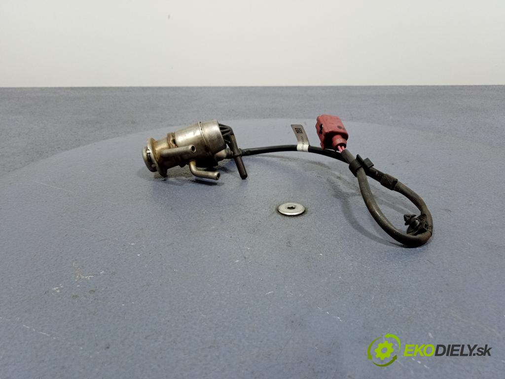 Skoda Scala 2020 vstrek 04L131113P
