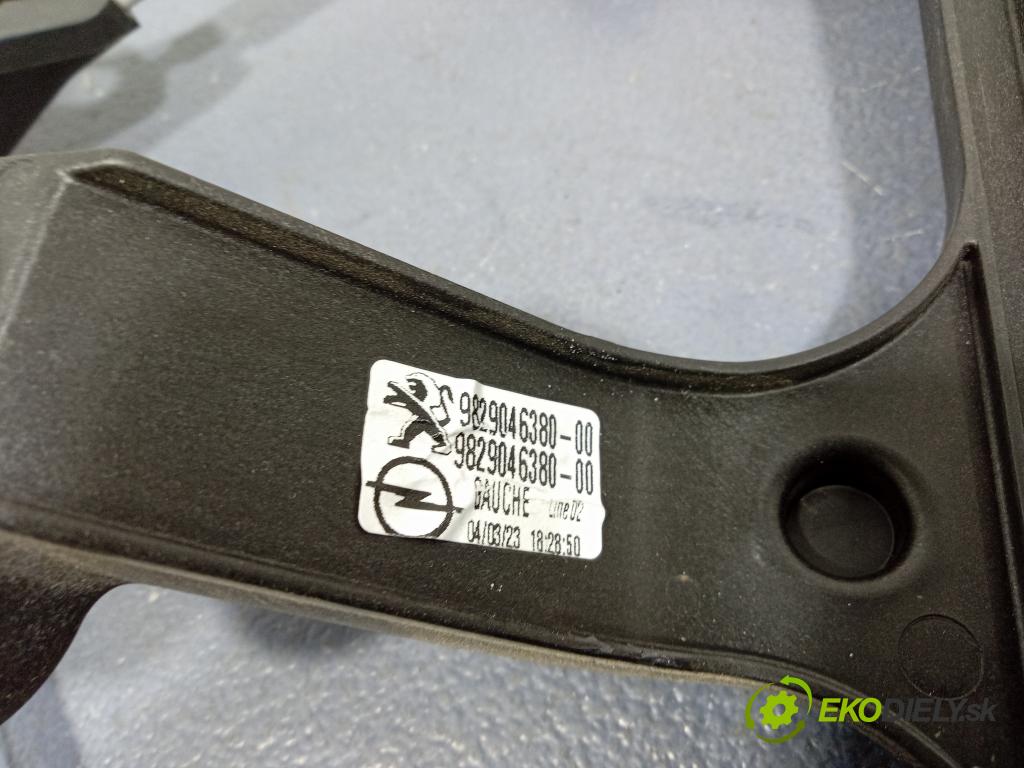 Opel Corsa 2023 mechanismus stahování Sklenka: Zad: Levý: 9829046380