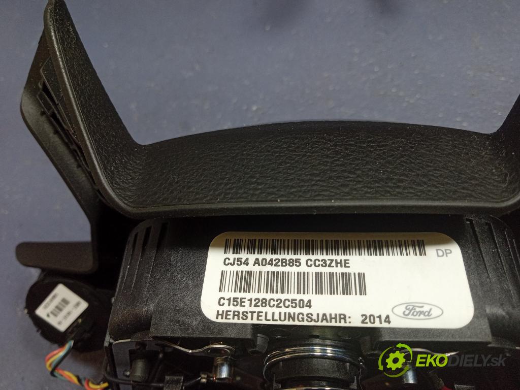 Ford C-max 2014 kokpit,přistrojova deska 01