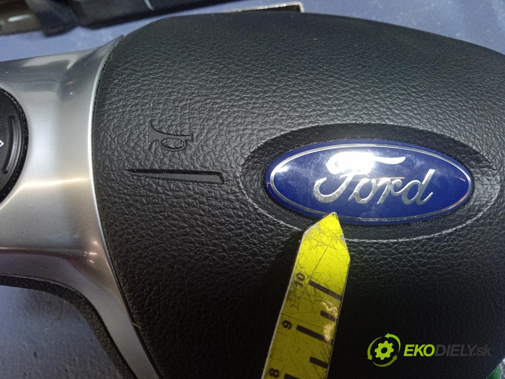 Ford C-max 2014 kokpit,přistrojova deska 01