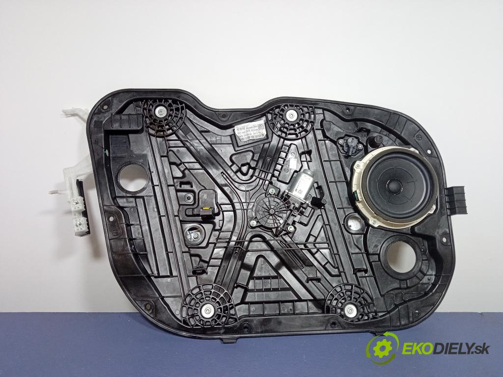 Hyundai I30 2023 mechanismus stahování Sklenka: před Levý: 82470-G4120