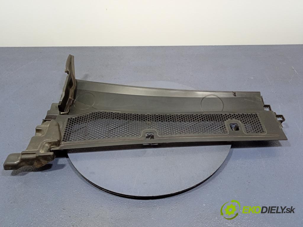 Opel Corsa 2023 torpédo 9830472380