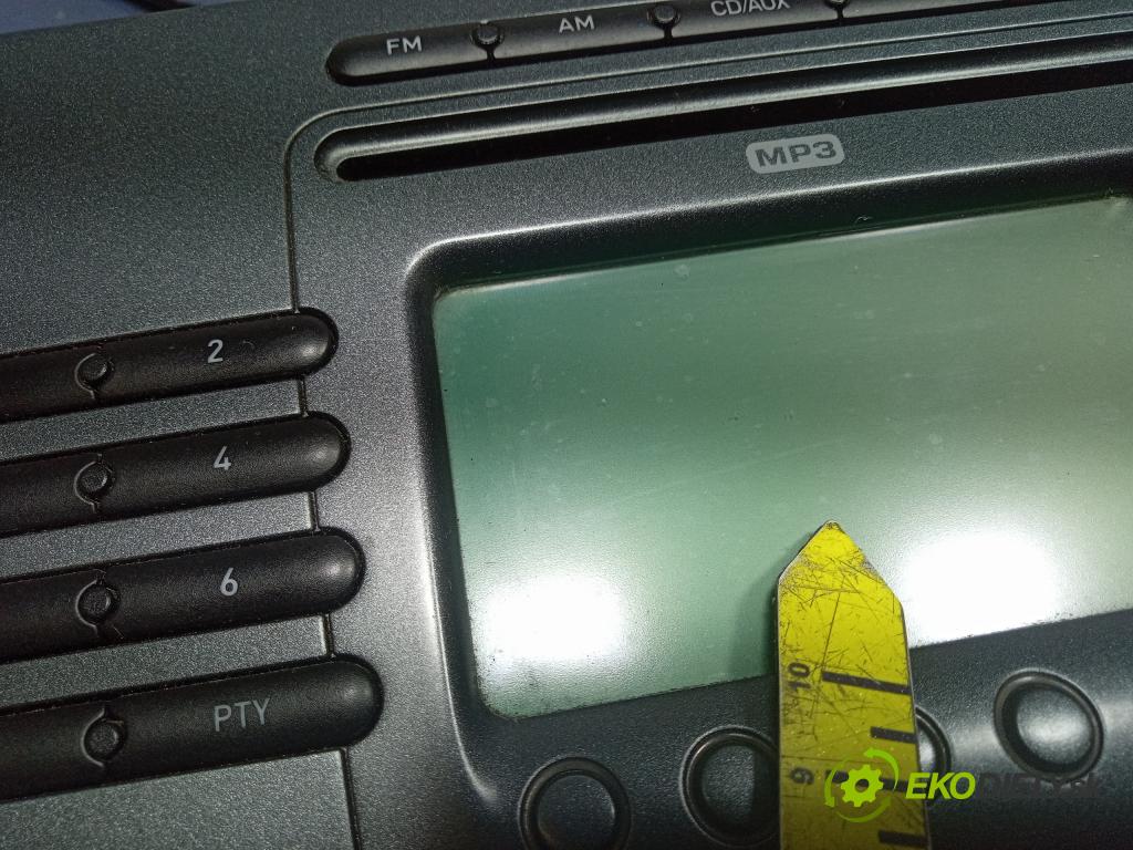 Seat Toledo 2007 Radio I Navigácia: 5P1035186B
