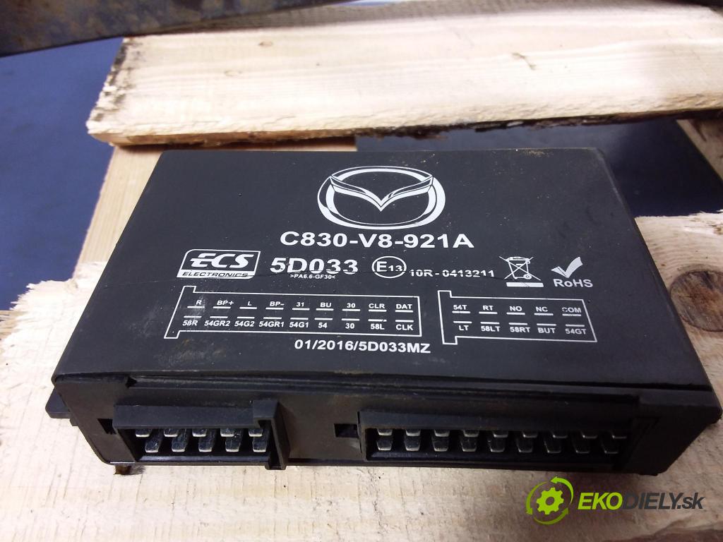 Mazda 6 2009 oko Do Přívěsy A50-X E442
