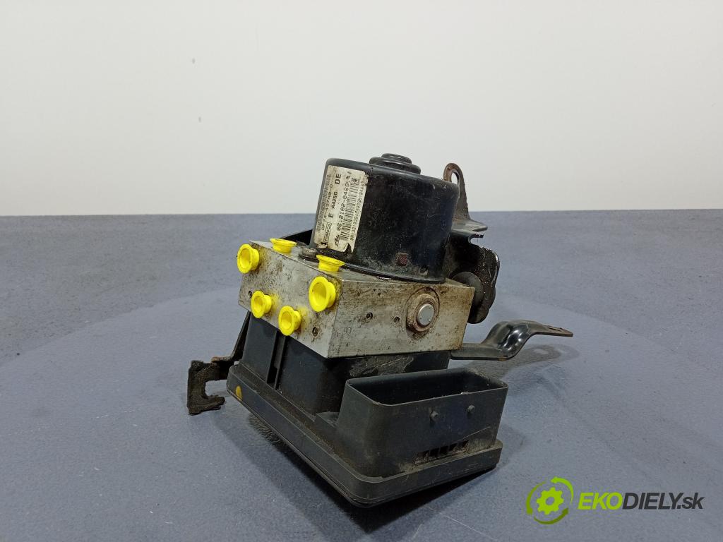 Mazda 2 2008 čerpadlo ABS x DF74-437A0-D