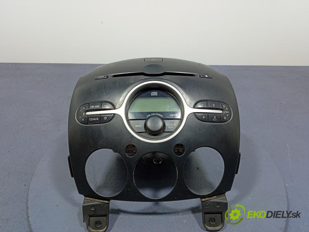 Mazda 2 2008 Radio I Navigácia: DF74669R0