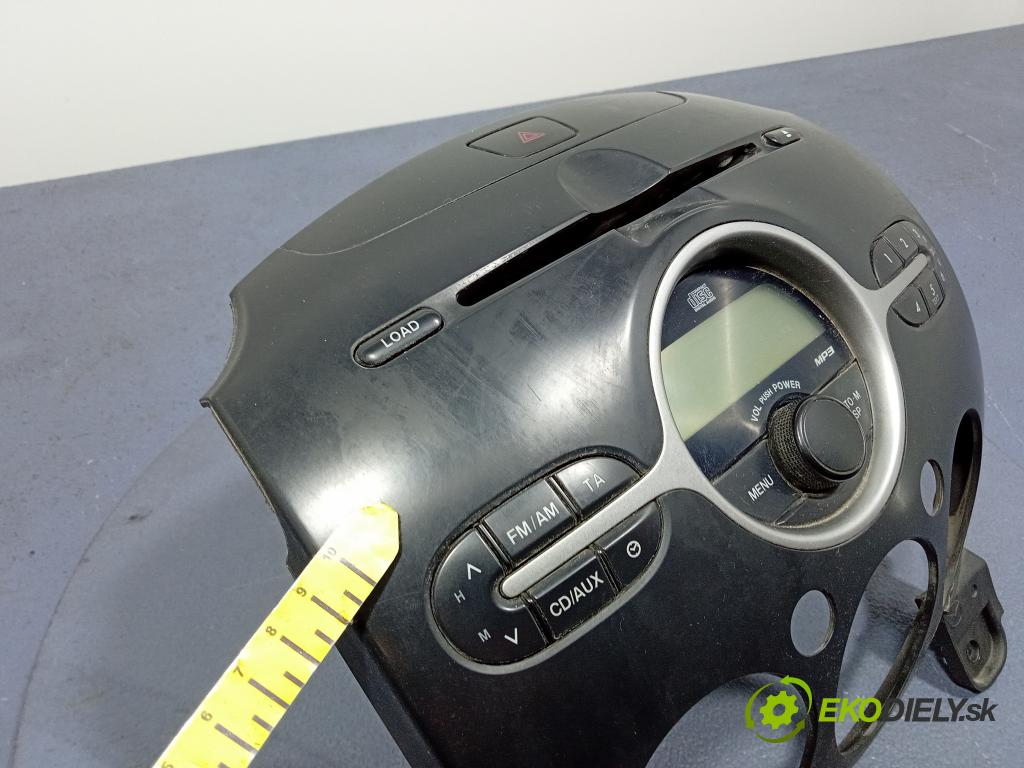 Mazda 2 2008 Radio I Navigácia: DF74669R0