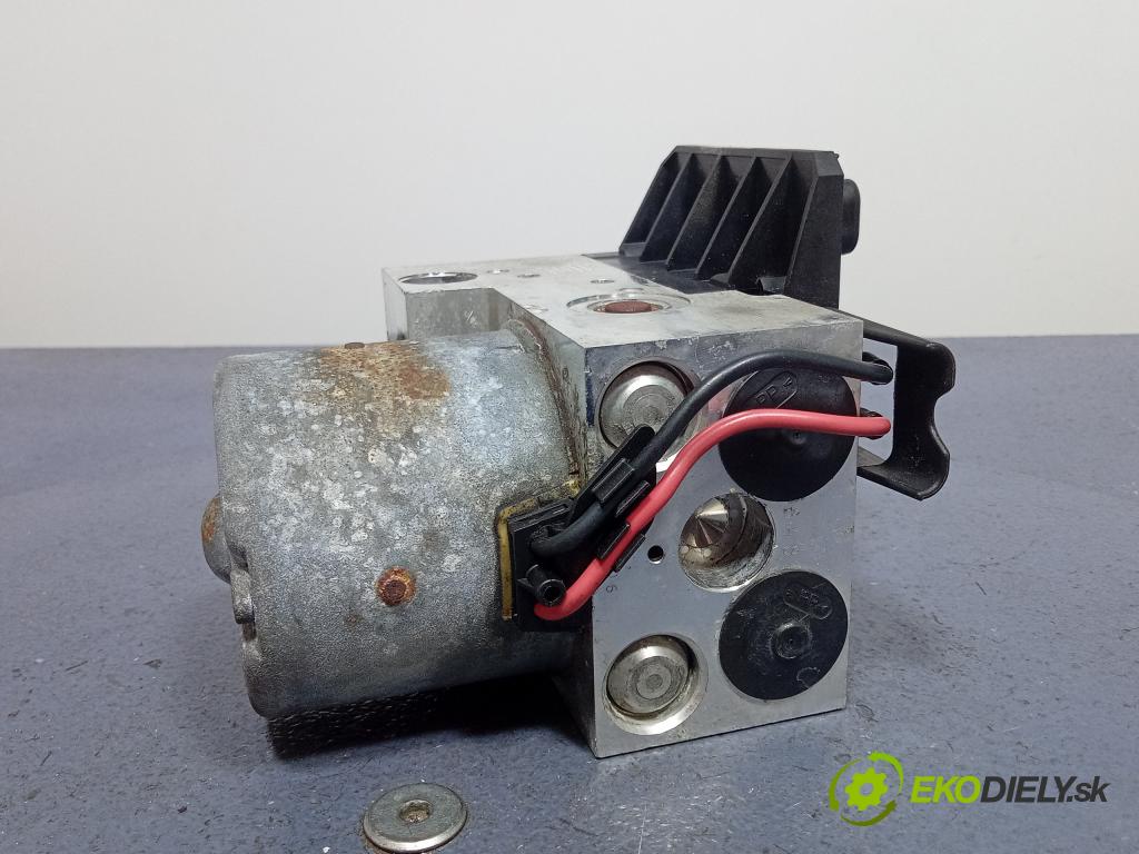 Volkswagen Passat 2001 čerpadlo ABS x 0265202401