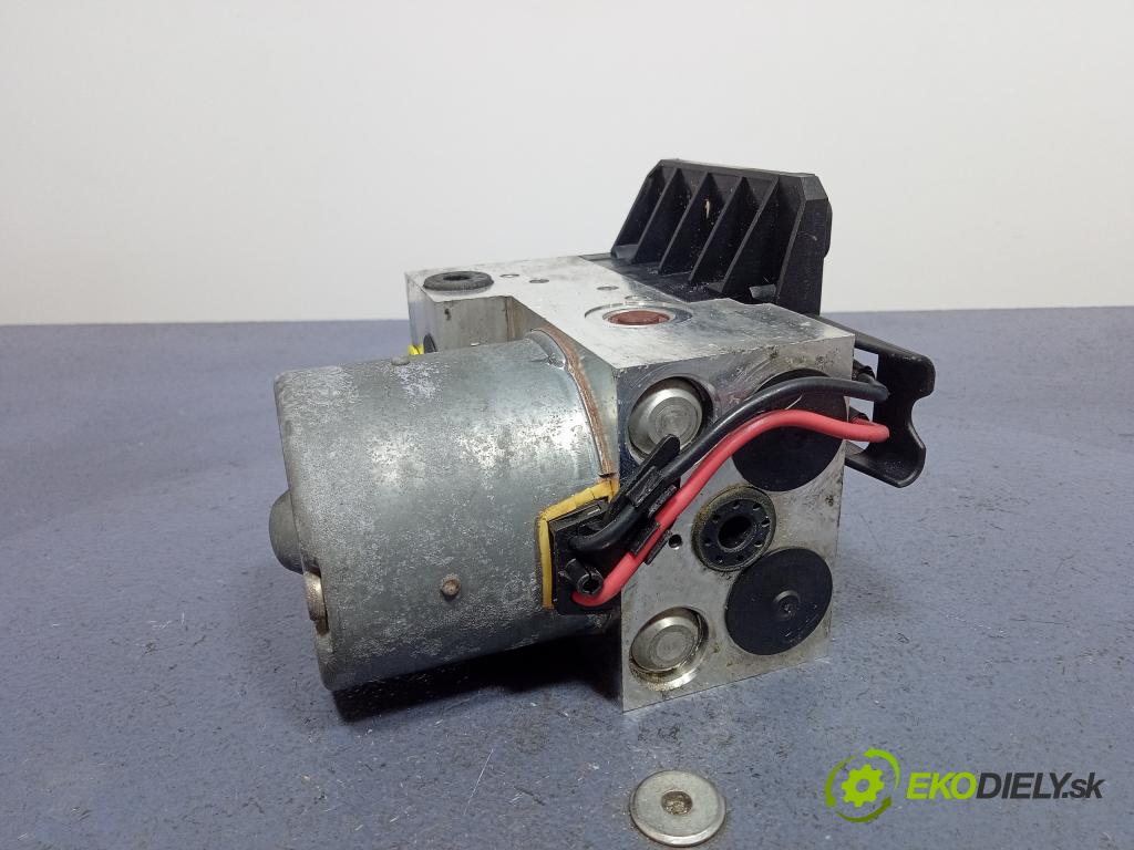 Audi A4 2000 čerpadlo ABS x 0265202401