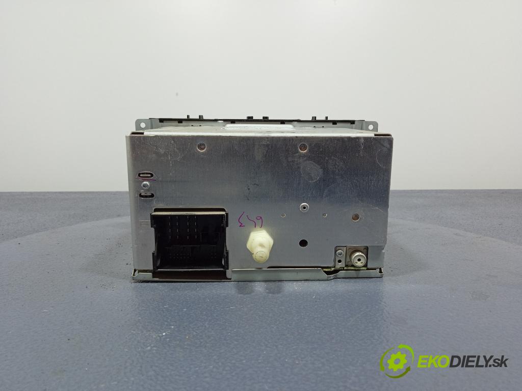 Ford Transit connect 2010 Radio I Navigácia: AT1T-18C815-AA