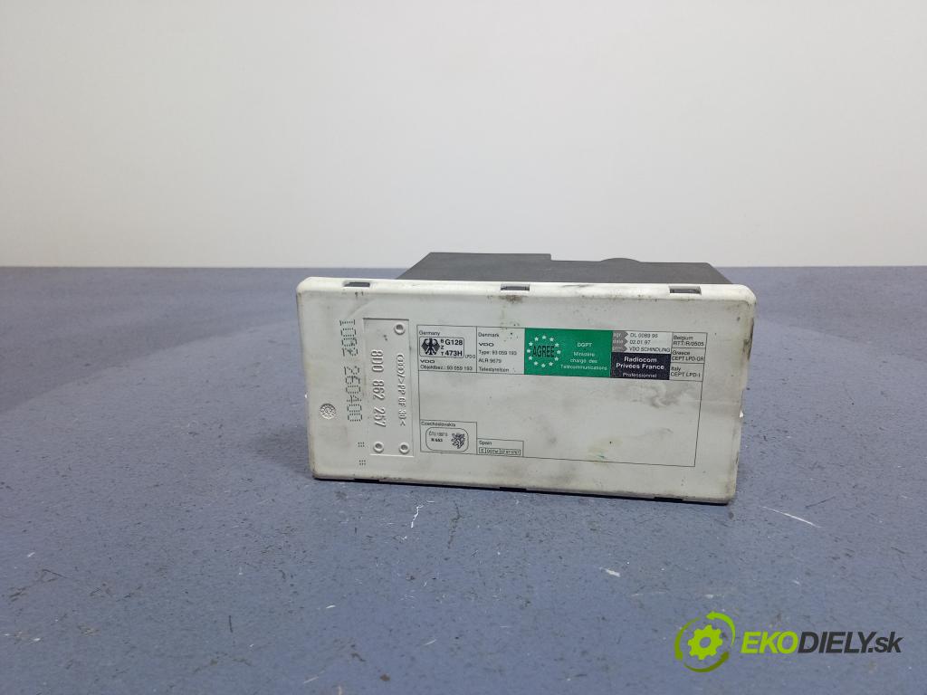 Audi A4 2000 čerpadlo Centrální Zámek 8D0862257
