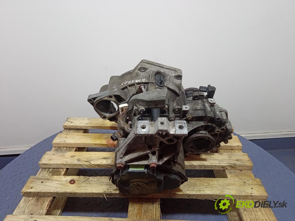 Volkswagen Bora 1999 prevodovka Manualna EGU
