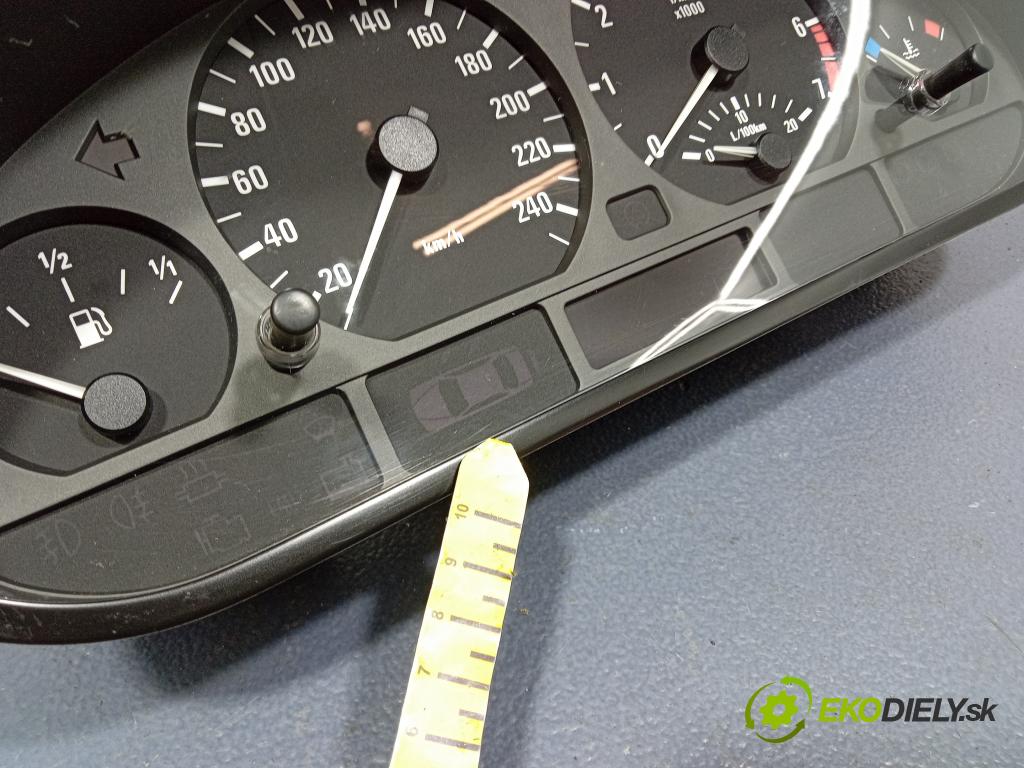 Bmw Seria 3 2001 Přístrojová deska 6910275