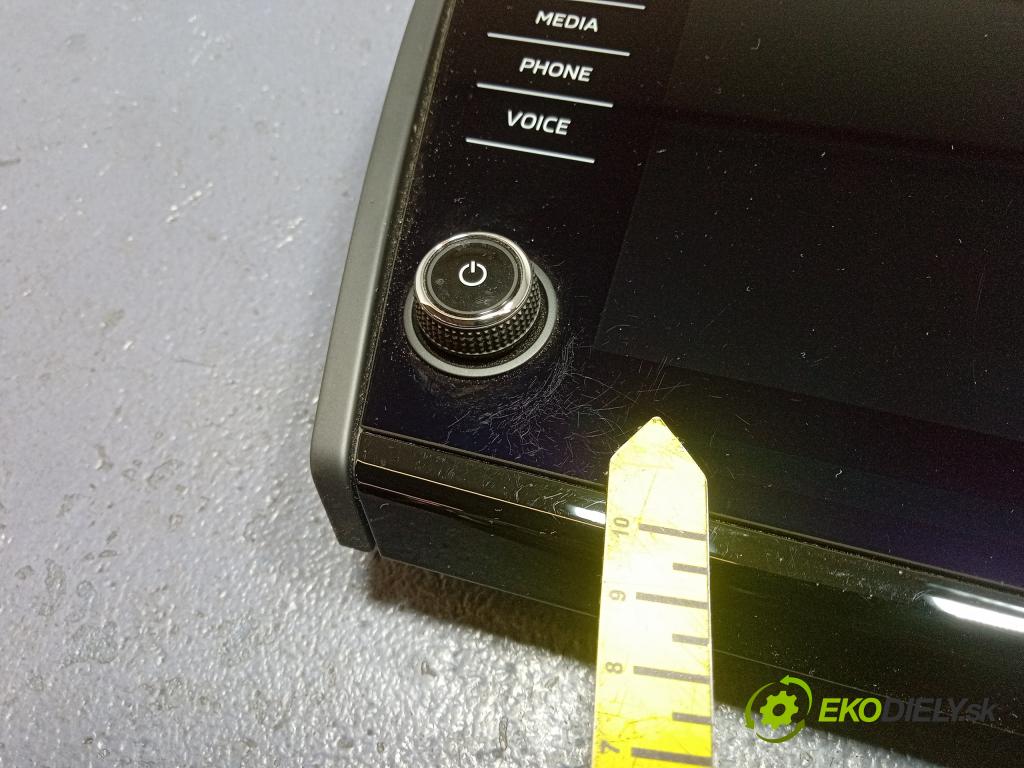 Skoda Octavia 2019 displej Radio / GPS 5E0919605N