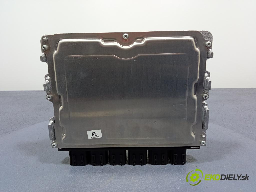 Bmw Seria 1 2023 řídící jednotka Motor: 5A57780