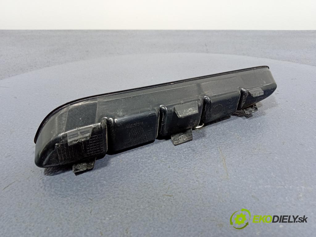 Bmw Seria 1 2023 nárazník Zad: 8075311