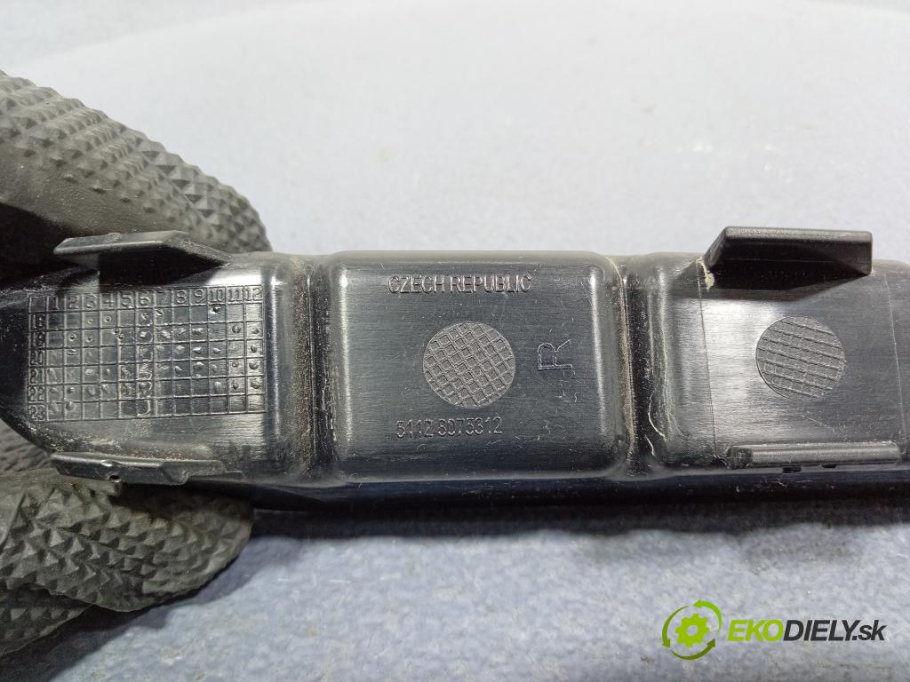 Bmw Seria 1 2023 nárazník Zad: 8075312