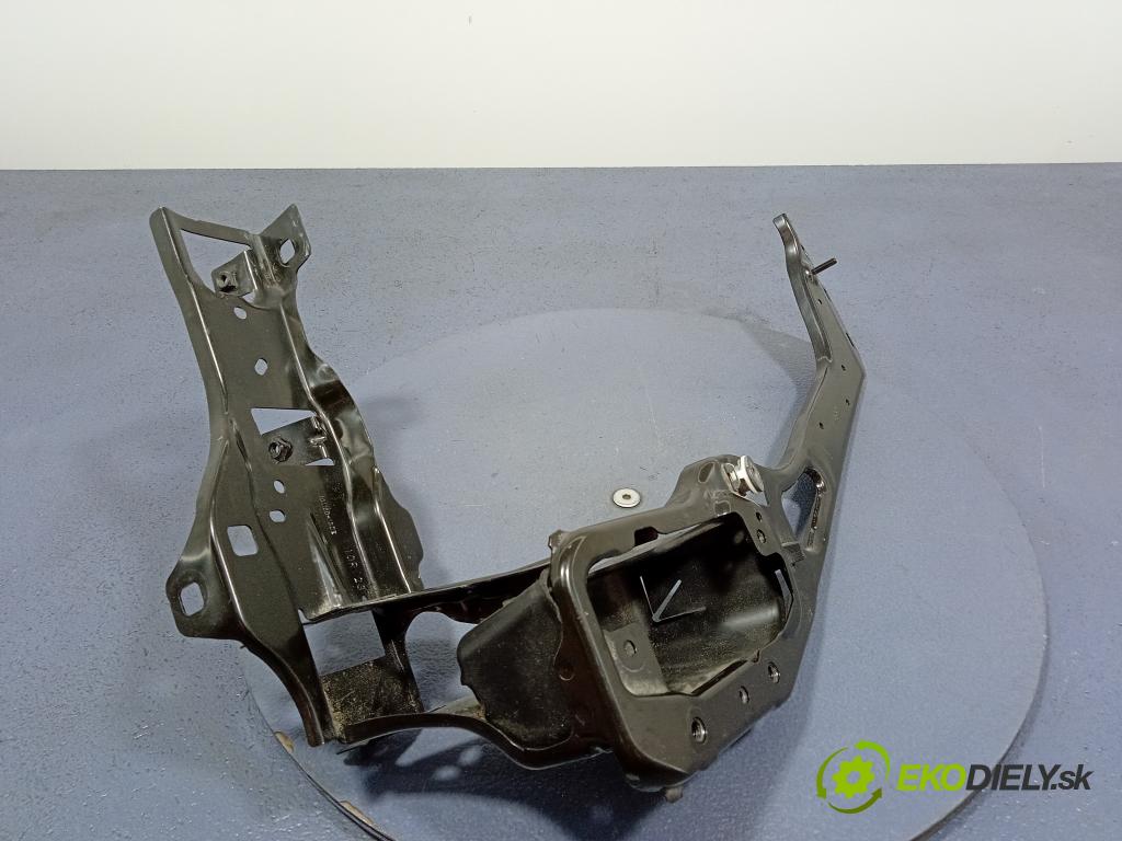 Bmw Seria 1 2023 výztuha Čelní / stěna Přední 7459882