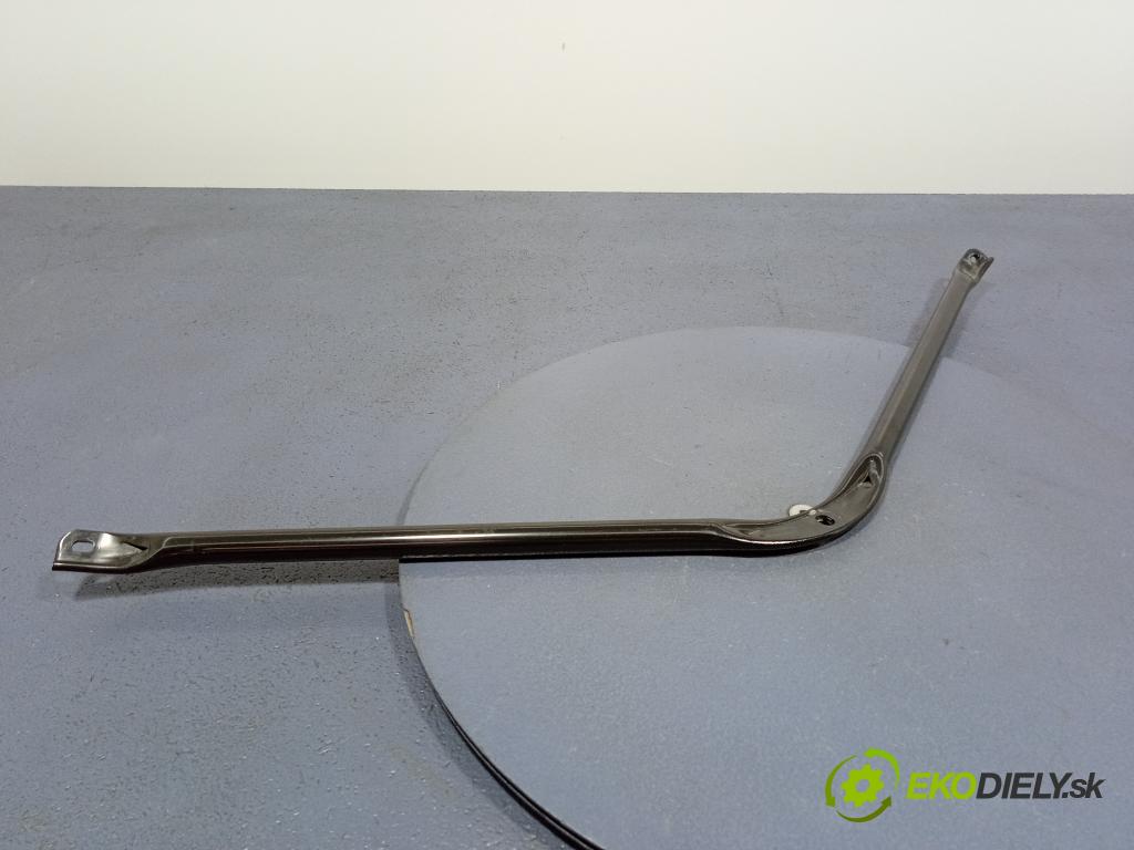 Bmw Seria 1 2023 výztuha Čelní / stěna Přední 7488284