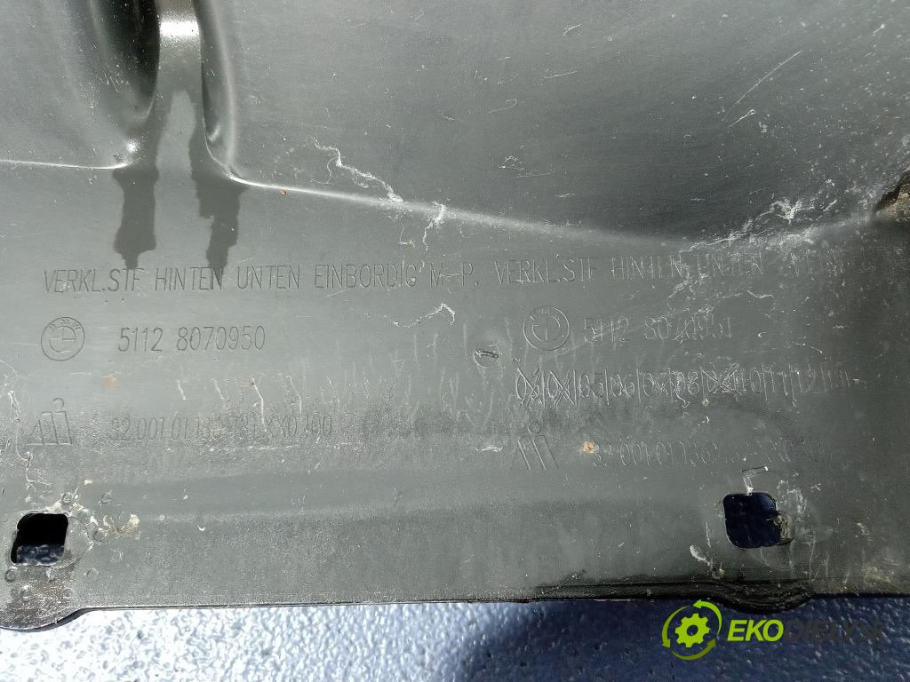Bmw Seria 1 2023 nárazník Zad: 8070951