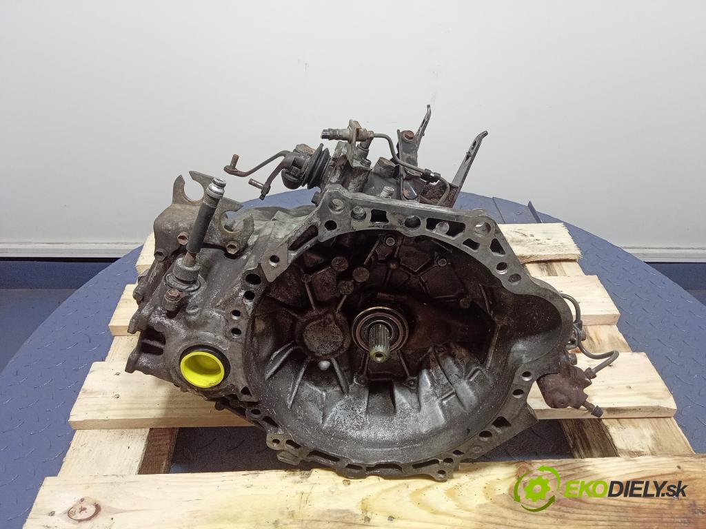 Toyota Corolla 2001 prevodovka Manualna 01