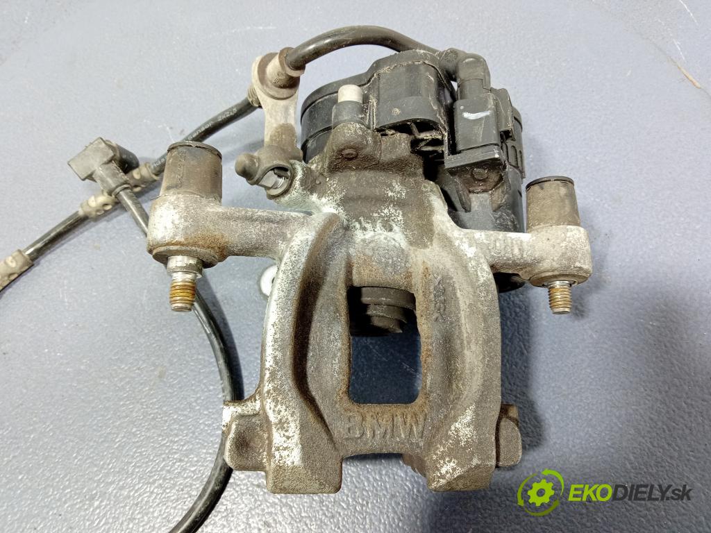 Bmw Seria 1 2023 brzdič brzdový zad Vľavo: 1543679-02