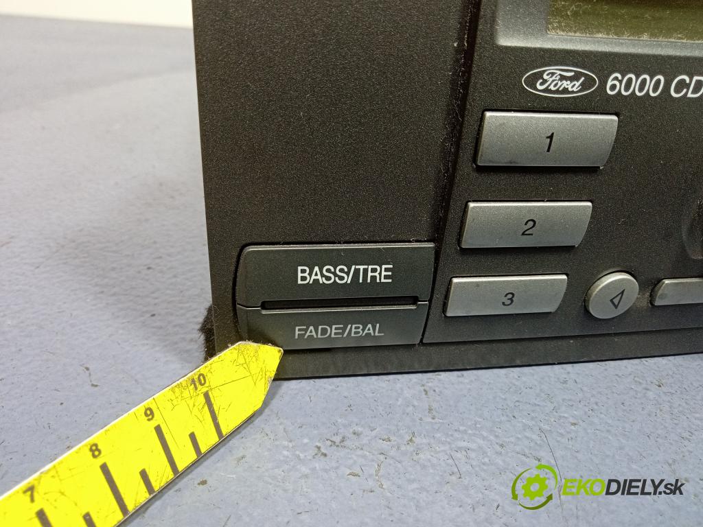 Ford Focus 2006 Radio I Navigácia: 6S61-18C815-AG