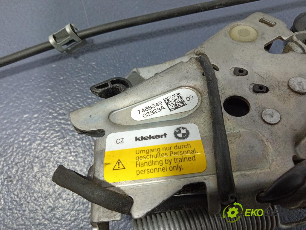 Bmw Seria 1 2023 zámek masky: 7468349
