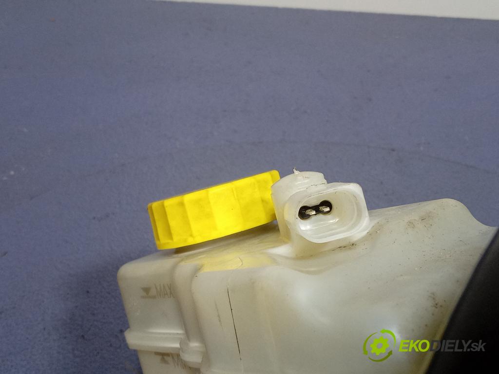 Skoda Fabia 2011 servo Brzdní: 6R1614105G