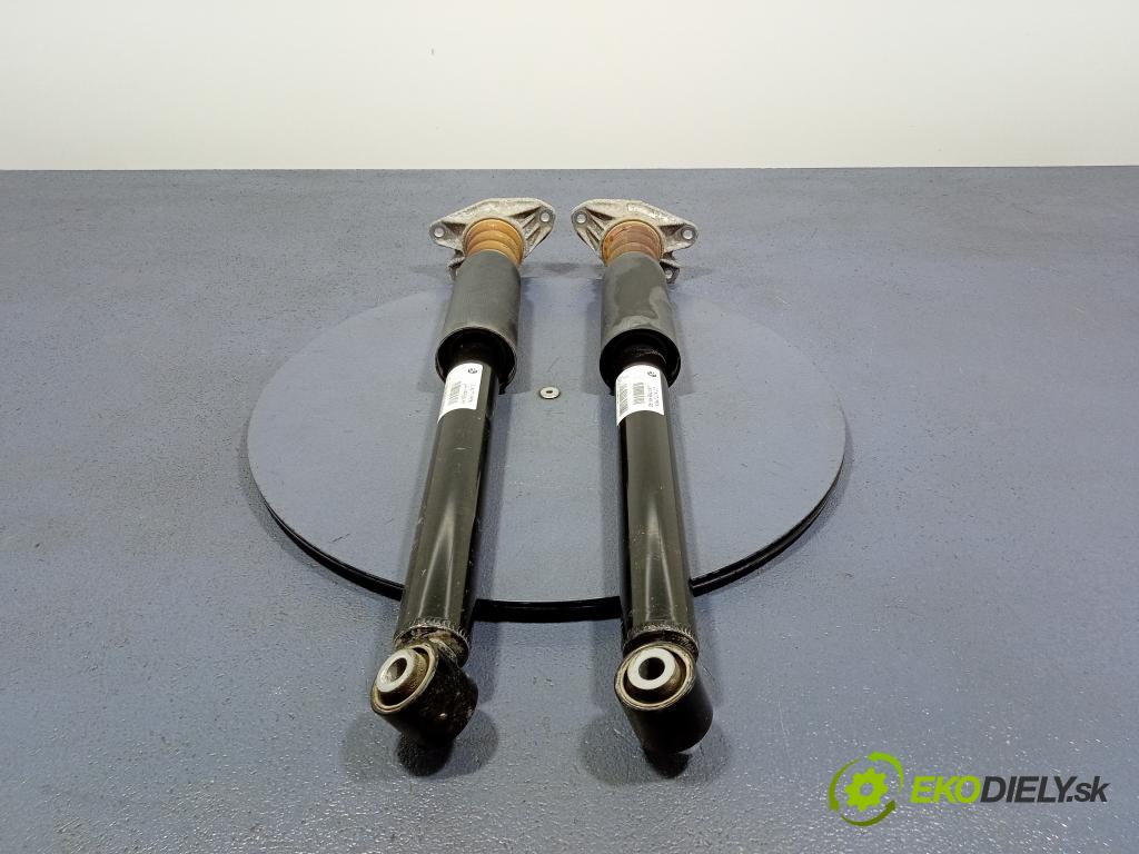 Bmw Seria 1 2023 tlmič zad Vľavo.: 6877075