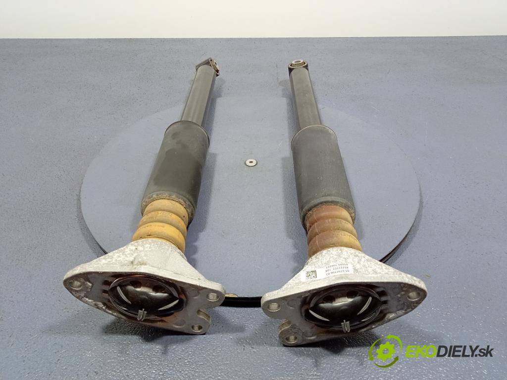 Bmw Seria 1 2023 tlmič zad Vľavo.: 6877075