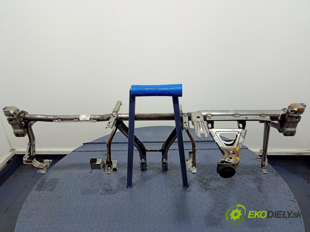 Bmw Seria 1 2023 kokpit,přistrojova deska 6823064