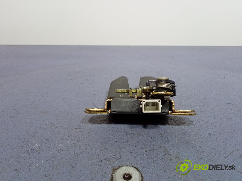 Seat Cordoba 2003 zámek Klapky: kufr 8D5959489