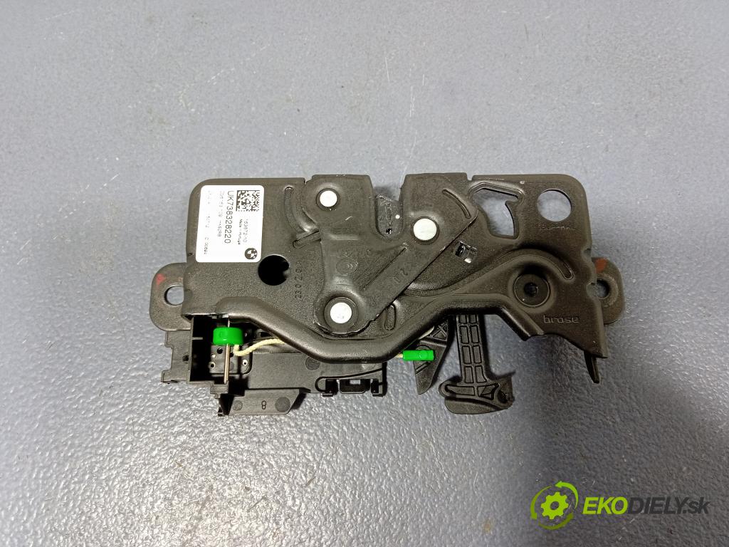 Bmw Seria 1 2023 zámek Klapky: kufr 7383282