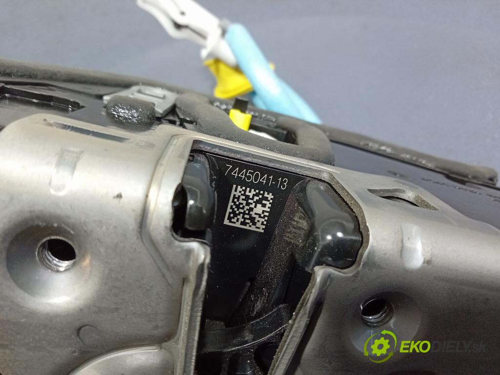 Bmw Seria 1 2023 zámek dveře před Levý: 7445041